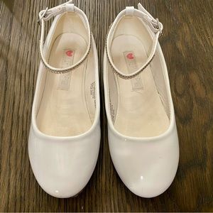 Tip Top Kids - Girls White Rhinestone Shoes